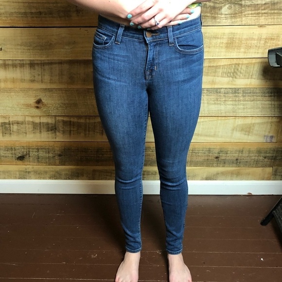 J Brand, skinny jeans,EUC - Picture 3 of 11